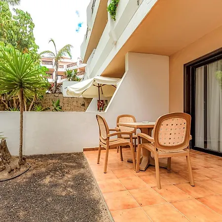 Apto Con Piscina, Terraza Privada & Ac Lejlighedshotel