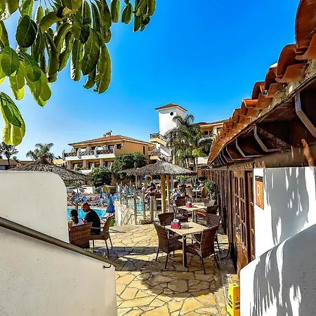 Apto Con Piscina, Terraza Privada & Ac Lejlighedshotel *